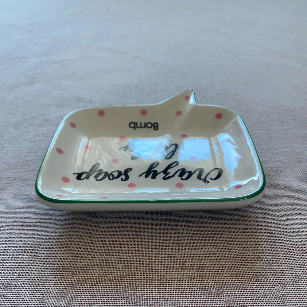 Bomb Cosmetics funky polka dot soap dish trinket decor gift